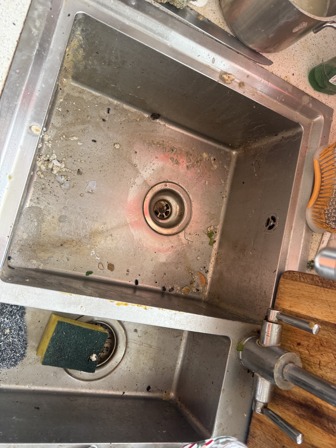 Kitchen sink before deep cleaning