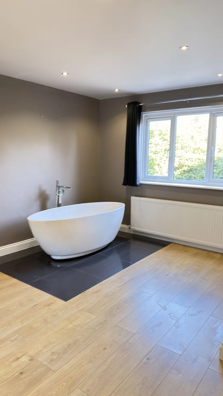 Clean bathroom with freestanding bath after RASO cleaning